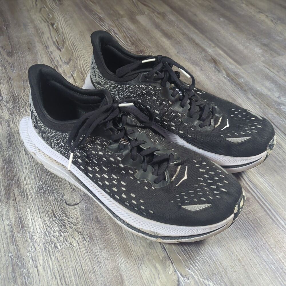Hoka One One Mens Kawana 1123163BWHT Black White Running Shoes Size 11.5 D
